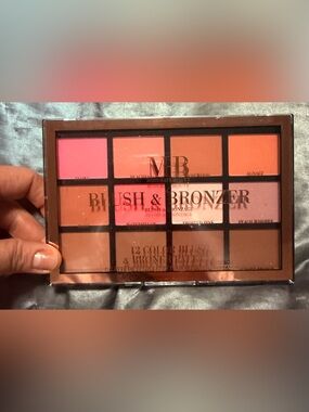New Blush & Bronze Palette with 12 options! So good.